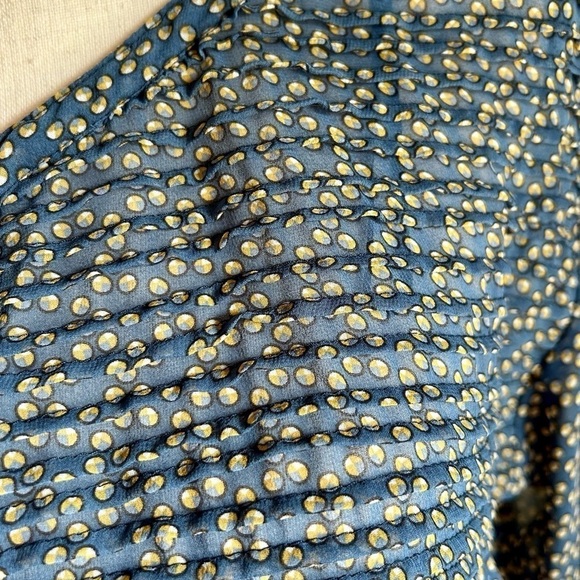 Zara TRF Blouse Pleat Front Dark Blue Yellow Polka Dot Sheer Airy size Large - Picture 7 of 16